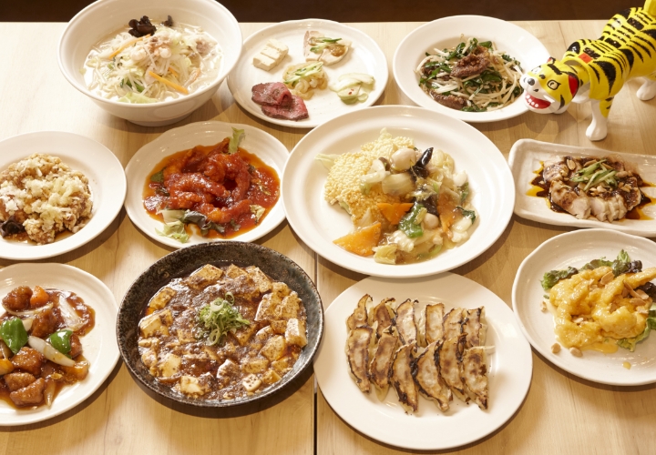 食べ放題飲み放題コースの画像